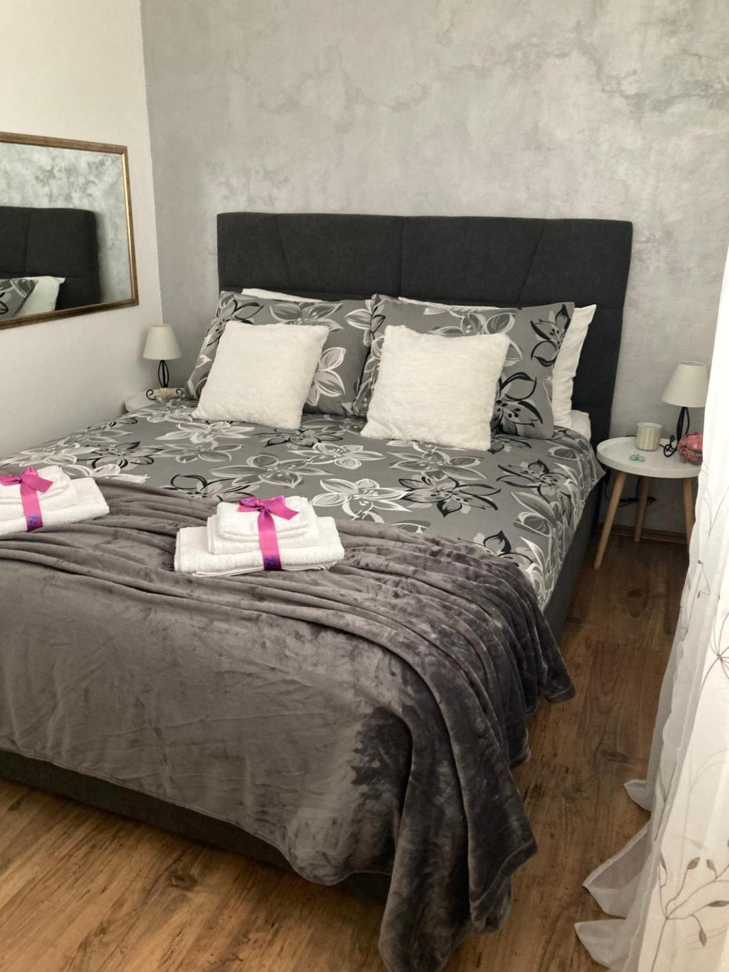 Apartment Panarea ดูบรอฟนิก ภายนอก รูปภาพ